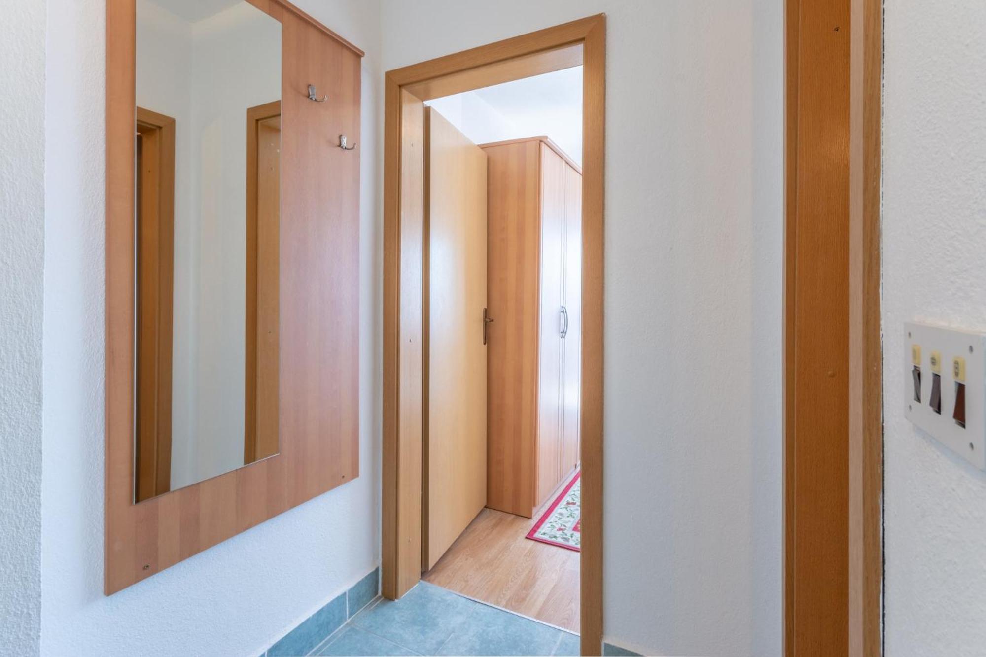 Apartments Mimi Trogir Ruang foto